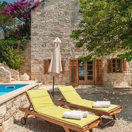 Luxury Beachfront Villa Mare With Private Pool At The Beach Orebic - Peljesac ภายนอก รูปภาพ