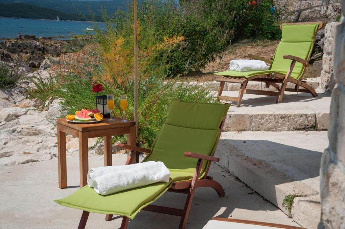 Luxury Beachfront Villa Mare With Private Pool At The Beach Orebic - Peljesac ภายนอก รูปภาพ